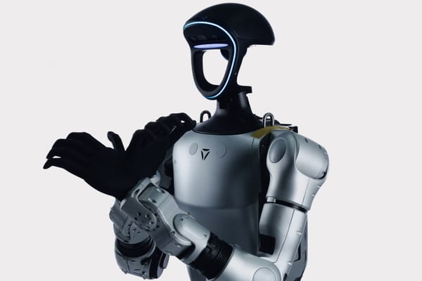 你的第一位人形机器人同事，极有可能来自中国